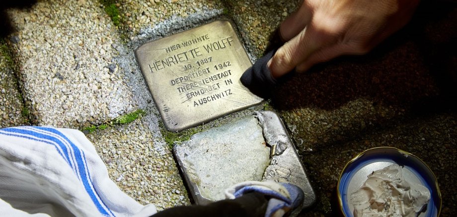 Am 07.11.2024 um 17:30 Uhr werden in Gemünd wieder die Stolpersteine geputzt